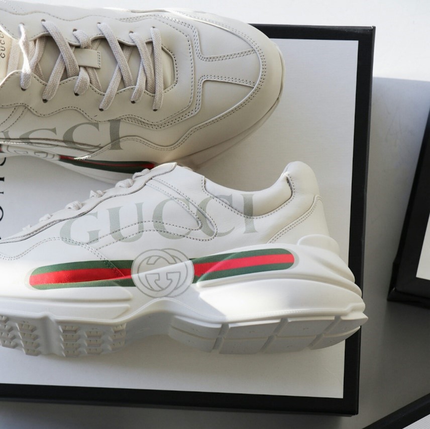 Как постирать кроссовки в стиральной машине