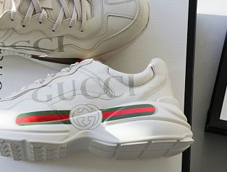 Как постирать кроссовки в стиральной машине